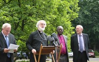 Archbishop Rowan Williams at Lambeth Palace press conference with (from left to right) the Revd Jim Wallis, Director of Sojourners, Archbishop Peter Akinola of Nigeria, and Dr. David Goodbourn, General Secretary, Churches Together in Britain and Ireland.