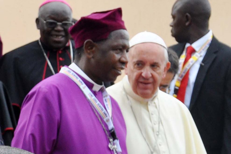 Uganda _Namugongo _Pope _Francis _Abp _Stanley _walk _460