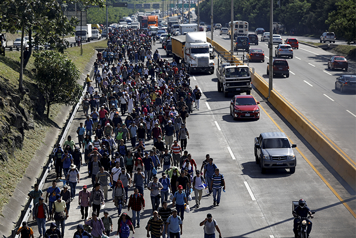 REUTERS-Jose -Cabezas _People -caravan -migrants -from -El -Salvador -to -United -States -31-October -2018_700x 467